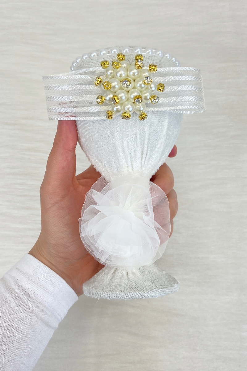 Beyaz Düğün Nikah Takı İçin İğnelik Gold Broşlu, Kına Gecesi Gelin Damat Söz Nişan Sünnet İğnedanlık