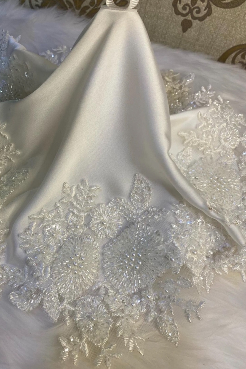 Beyaz Gelin Damat Halay El Mendili, Saten Vip Aplikli, Kına Gecesi Düğün Nedime Sünnet Söz Nişan