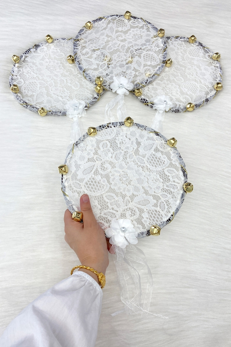 Beyaz Gelin Nedime Tefi Dantel, 3D Çiçek Süslemeli, Düğün Kına Gecesi Sünnet Bride To Be Defi 1 Adet