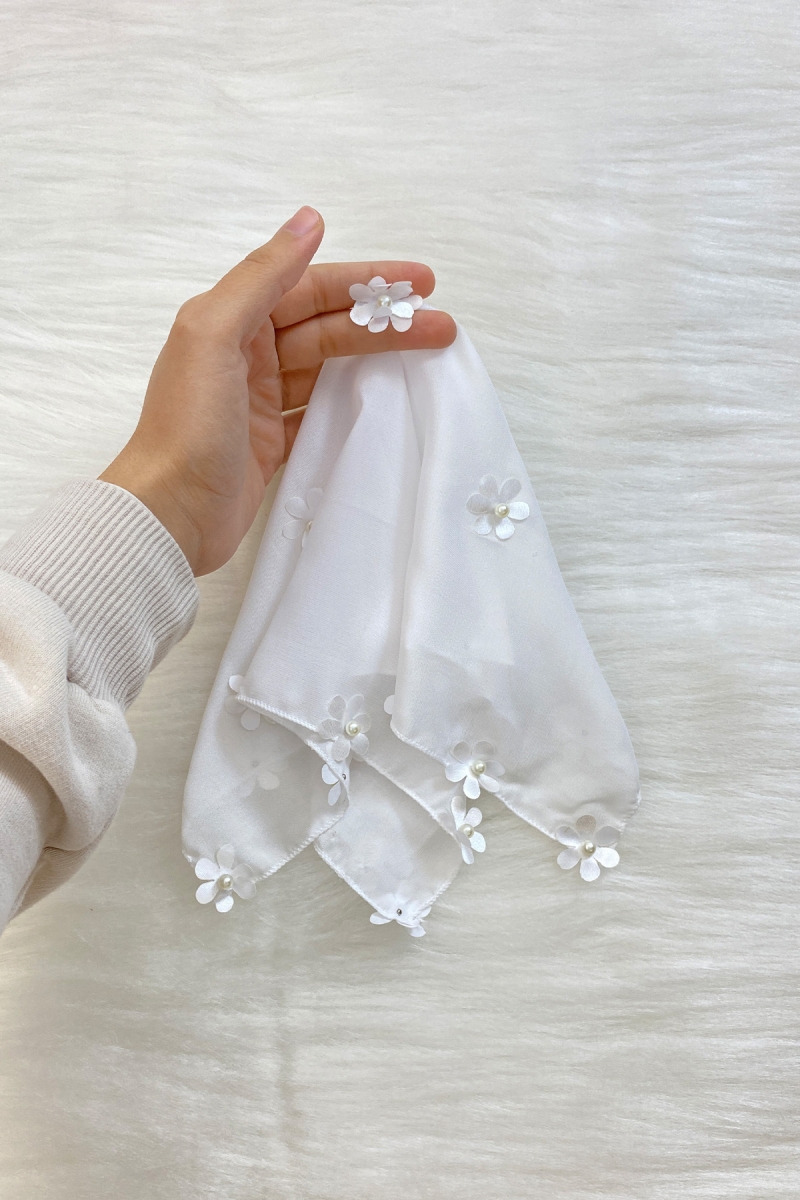 Beyaz Şifon Halay Mendili Çiçek Ve İnci Süslemeli 5 Adet, Gelin Damat Düğün Kına Sünnet Nişan Bride