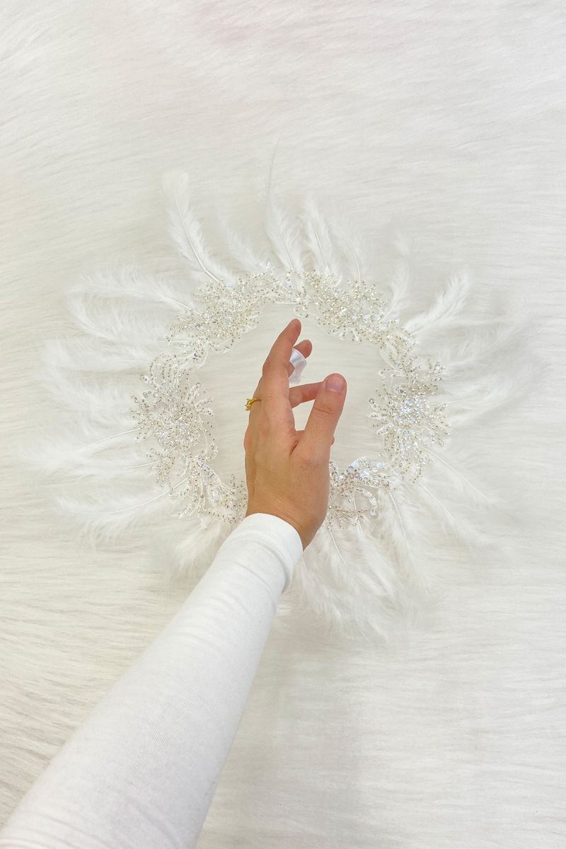 Beyaz Vip Gelin Mendili, Boncuk İnci Pul Tüy Detaylı Lüks Aplikli Damat Düğün Kına Sünnet Nişan