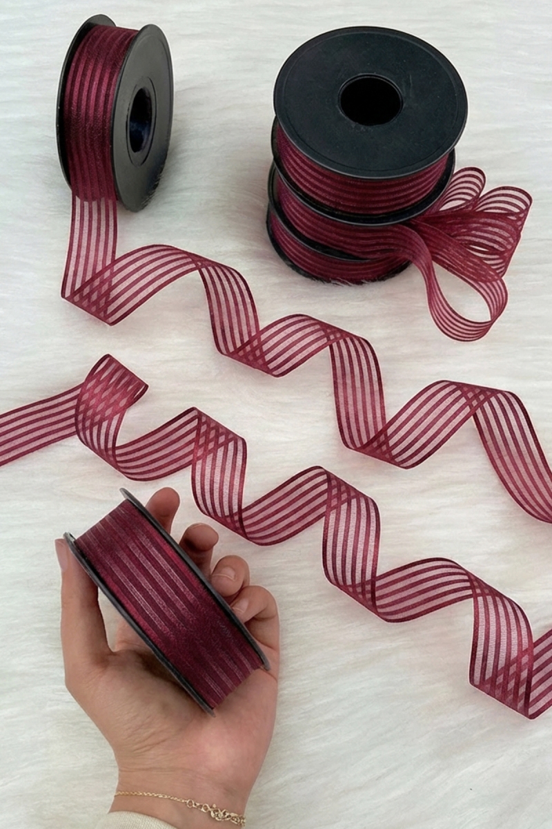 Bordo Hilton Çizgili Şifon Kurdele 2,5 cm 20 mt, Gelin, Bohça, Nişan, Çeyiz, Hediye, Nikah, Süsleme