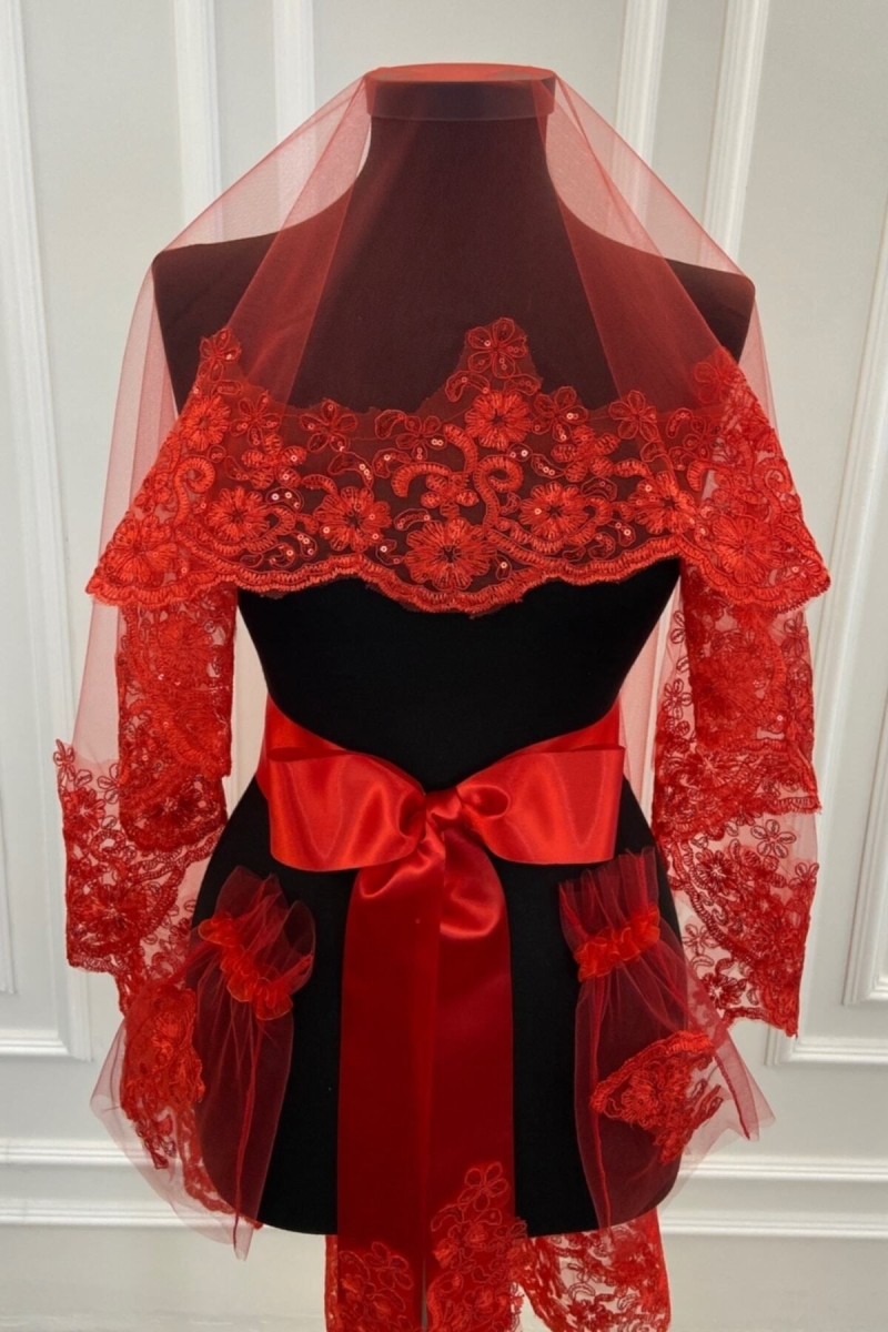 Çiçek Desen Işıl Işıl Güpürlü Gelin Duvağı Seti