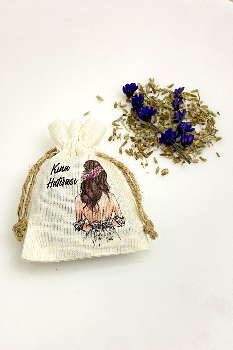 Gelin Figürü Baskılı Dokulu Kese Lavantalı, 10 Adet Ölçü 7x9cm, Söz Kına Düğün Nişan Nikah Bride