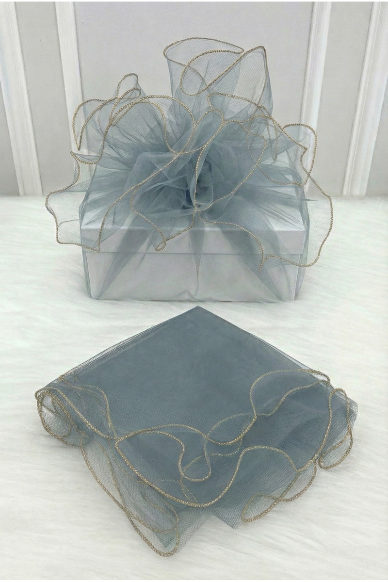 Gri Süsleme Tülü Gold Kenarlı, Bohça Çeyiz Gelin Damat Söz Nişan Nikah Valiz Hediye Süsü 100x100cm