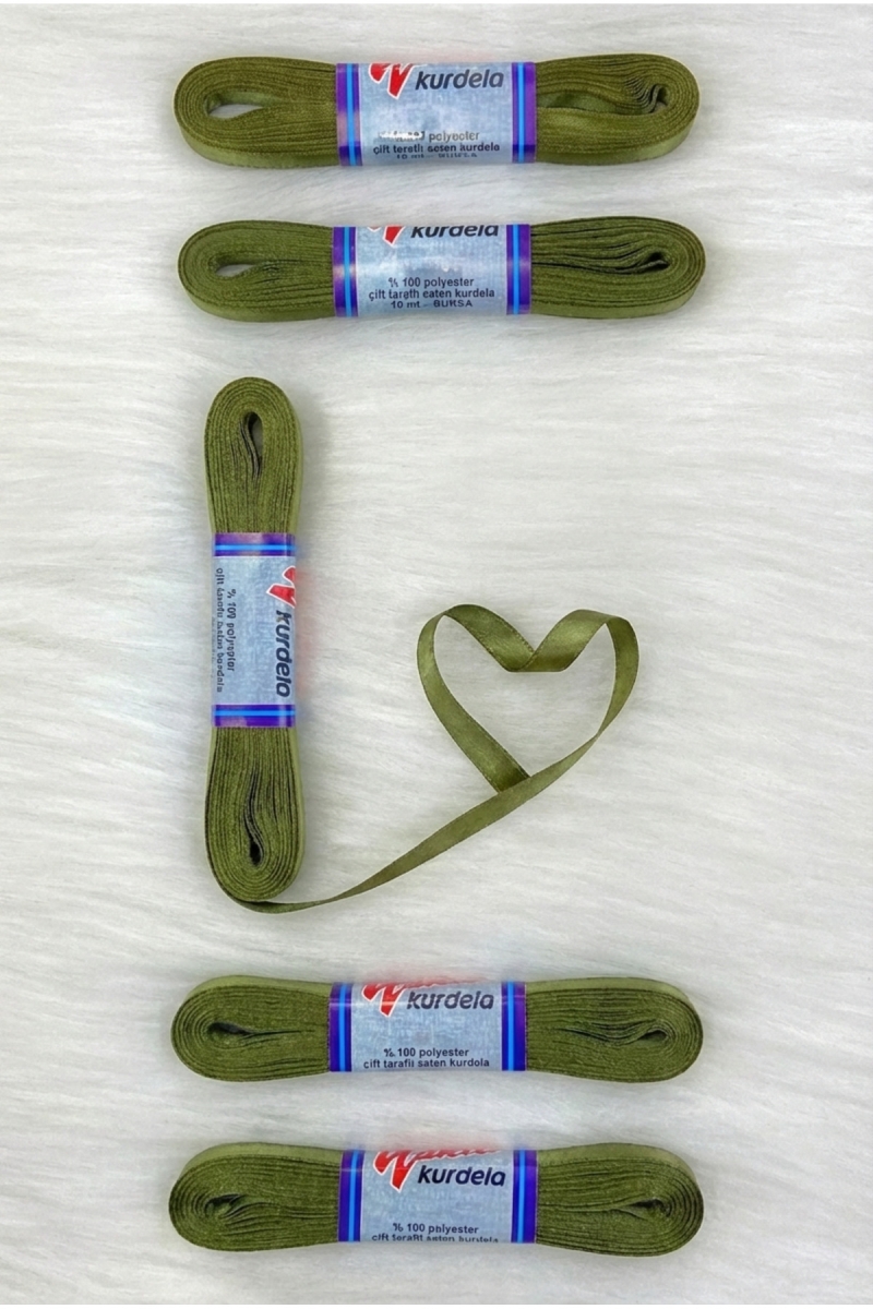 Haki Yeşil Saten Kurdele 1 Cm 10 Metre, Bohça Çeyiz Nikah Kına Sünnet Söz Özel Gün Hediye Süsleme