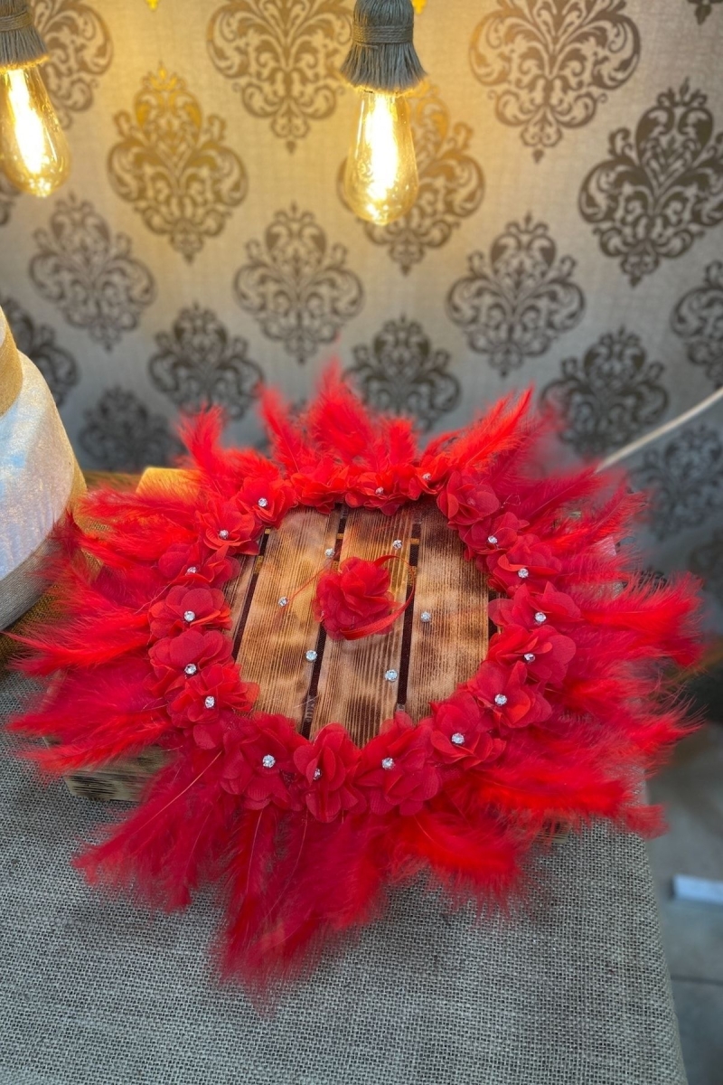 Kırmızı Gelin El Halay Mendili Üç Boyutlu Çiçek Tüy Taş Süslemeli