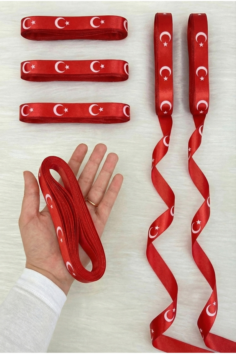 Kırmızı Saten Ay Yıldız Baskılı Kurdele 2 Cm 10 Mt, Hediye Süsleme Bayram Asker Merasim Sünnet Düğün
