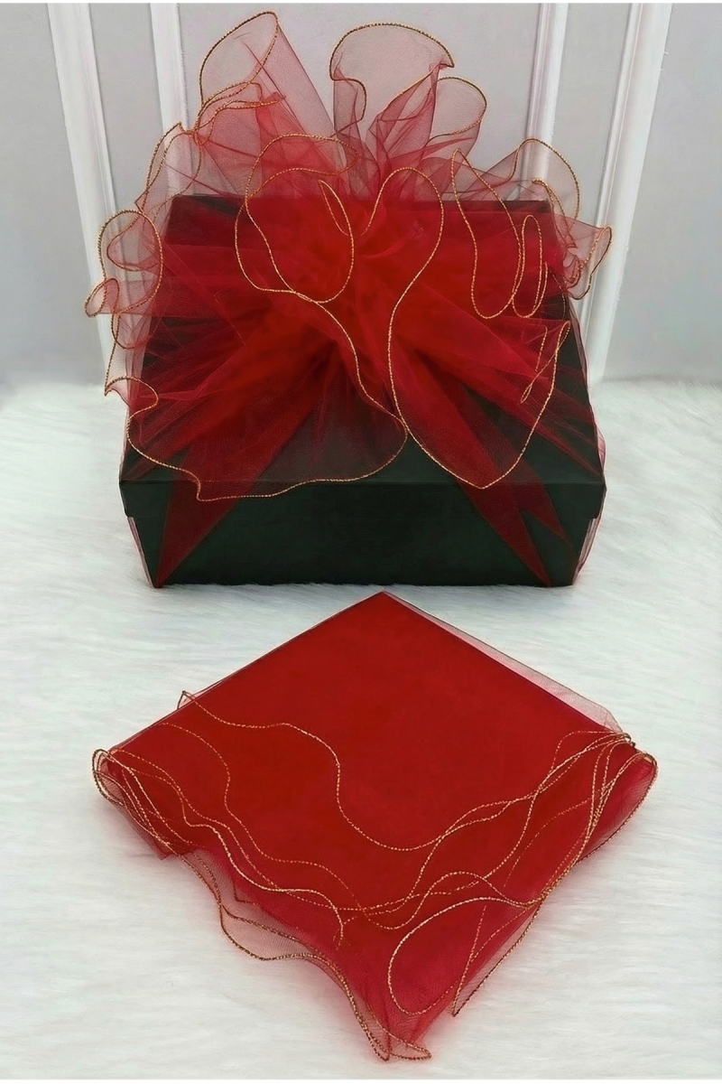 Kırmızı Süsleme Tülü, Gold Kenar Bohça Çeyiz Gelin Damat Söz Nişan Nikah Valiz Hediye Süsü 150x150cm