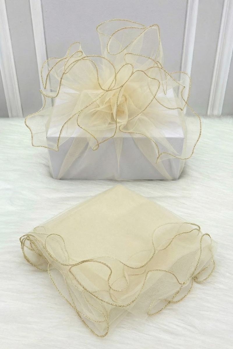 Krem Süsleme Tülü Gold Kenarlı, Bohça Çeyiz Gelin Damat Söz Nişan Nikah Valiz Hediye Süsü 100x100cm