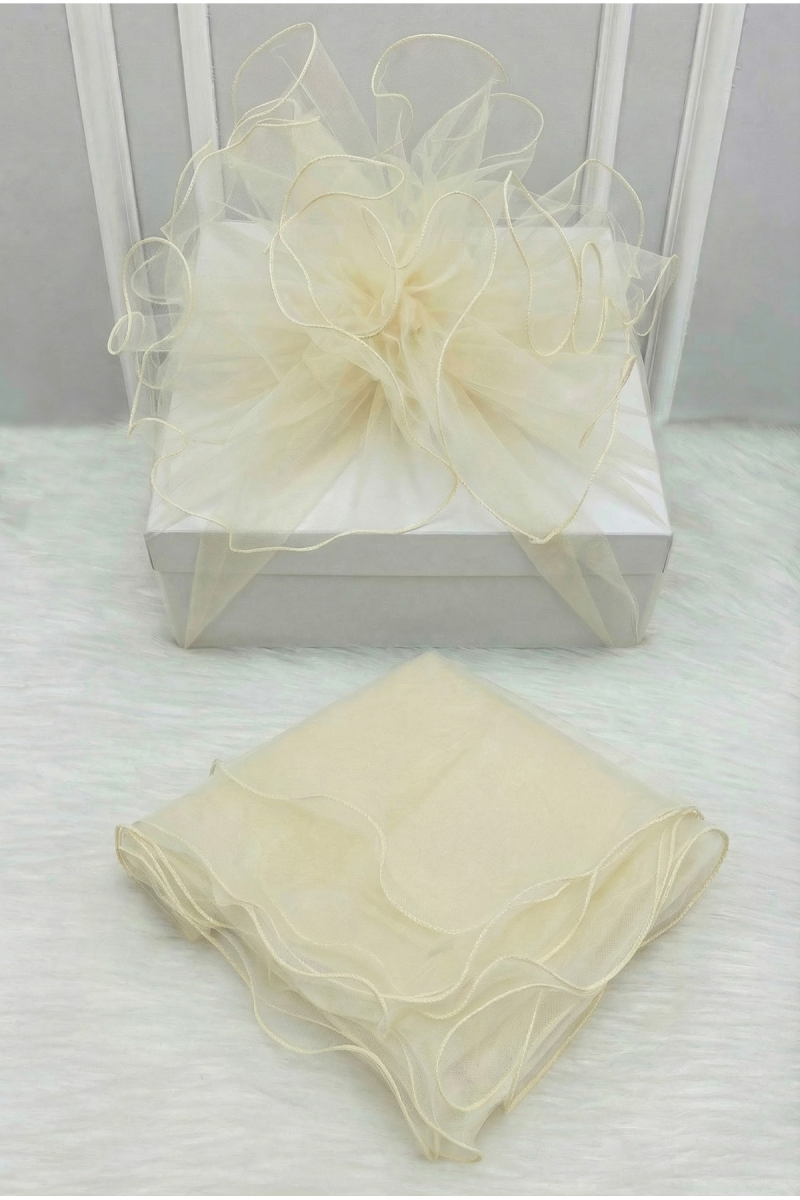Krem Süsleme Tülü, Krem Kenar Bohça Çeyiz Gelin Damat Söz Nişan Nikah Valiz Hediye Süsü 150x150cm