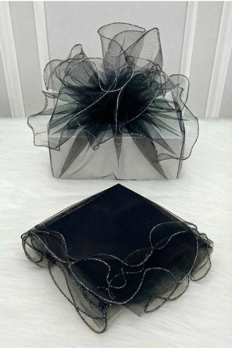 Siyah Süsleme Tülü Gümüş Kenar, Bohça Çeyiz Gelin Damat Söz Nişan Nikah Valiz Hediye Süsü 100x100cm
