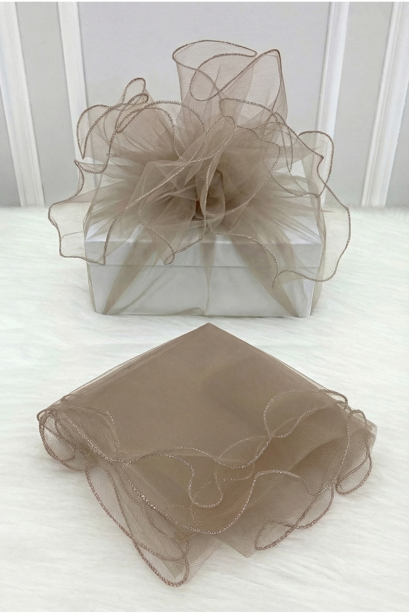Vizon Süsleme Tülü Gümüş Kenar, Bohça Çeyiz Gelin Damat Söz Nişan Nikah Valiz Hediye Süsü 100x100cm