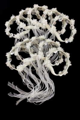 Beyaz Süslü Gelin Nedime Kına Gecesi Tefi, Üç Boyut Lazer Çiçek ve Kurdele Detaylı Tef 10 Adet