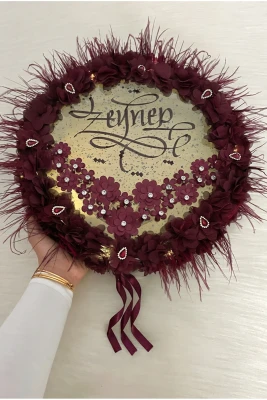 Bordo Ledli Gelin Tefi 32cm, Üç Boyutlu Çiçekli Tüylü Ve Parlak Taş Süslemeli, Düğün Kına Gecesi Nedime Bride Sünnet