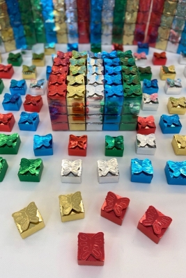 Dağıtmalık Hediyelik Kutu Kına, Karışık Renk 100 Adet, Kelebek Desen