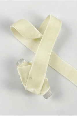 Ekru Kadife Kurdele 2cm 1mt, Gelin, Damat, Bohça, Nişan, Çeyiz, Nikah, Hediye, Şeker, Süsleme