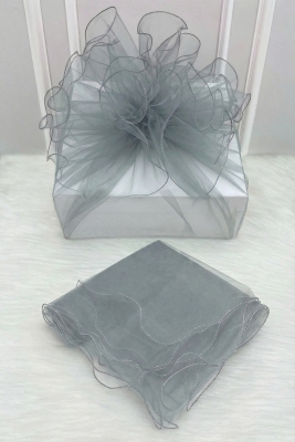 Gri Süsleme Tülü, Gümüş Kenar Bohça Çeyiz Gelin Damat Söz Nişan Nikah Valiz Hediye Süsü 150x150cm