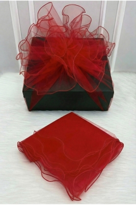 Kırmızı Süsleme Tülü, Kırmızı Kenar Bohça Çeyiz Gelin Damat Nişan Nikah Valiz Hediye Süsü 150x150cm