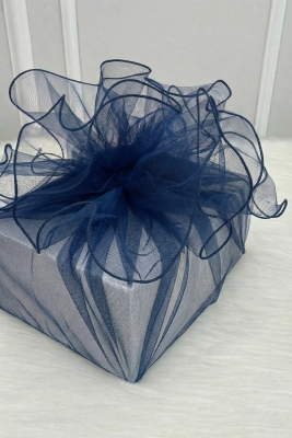 Lacivert Süsleme Tülü Overlok Kenar, Bohça Çeyiz Gelin Damat Nişan Nikah Valiz Hediye Süsü 100x100cm