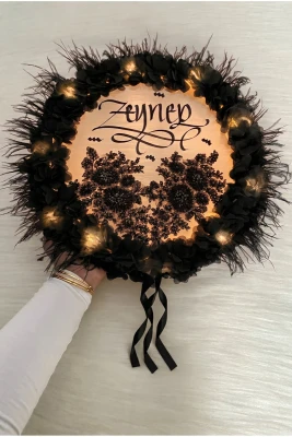 Siyah Ledli Gelin Tefi 32cm, Üç Boyutlu Çiçekli Parlak Taş Ve Tüy Süslemeli, Düğün Kına Gecesi Nedime Bride Sünnet