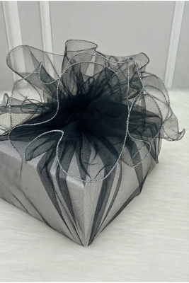 Siyah Süsleme Tülü Gümüş Kenarlı, Bohça Çeyiz Gelin Damat Nişan Nikah Valiz Hediye Süsü 100x100cm