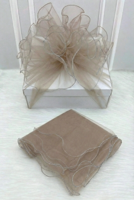 Vizon Süsleme Tülü, Gümüş Kenar Bohça Çeyiz Gelin Damat Söz Nişan Nikah Valiz Hediye Süsü 150x150cm
